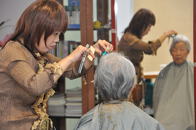 愛心義剪 造型百變