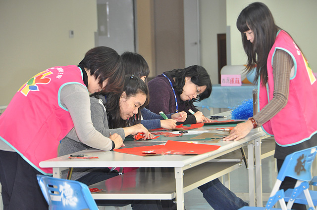 迎新送舊圍爐暨生日餐會