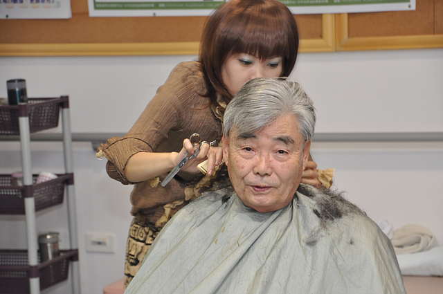 愛心義剪 造型百變