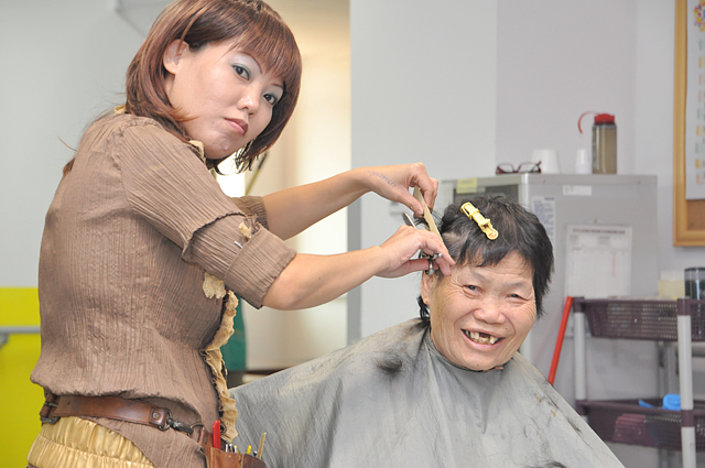 愛心義剪 造型百變