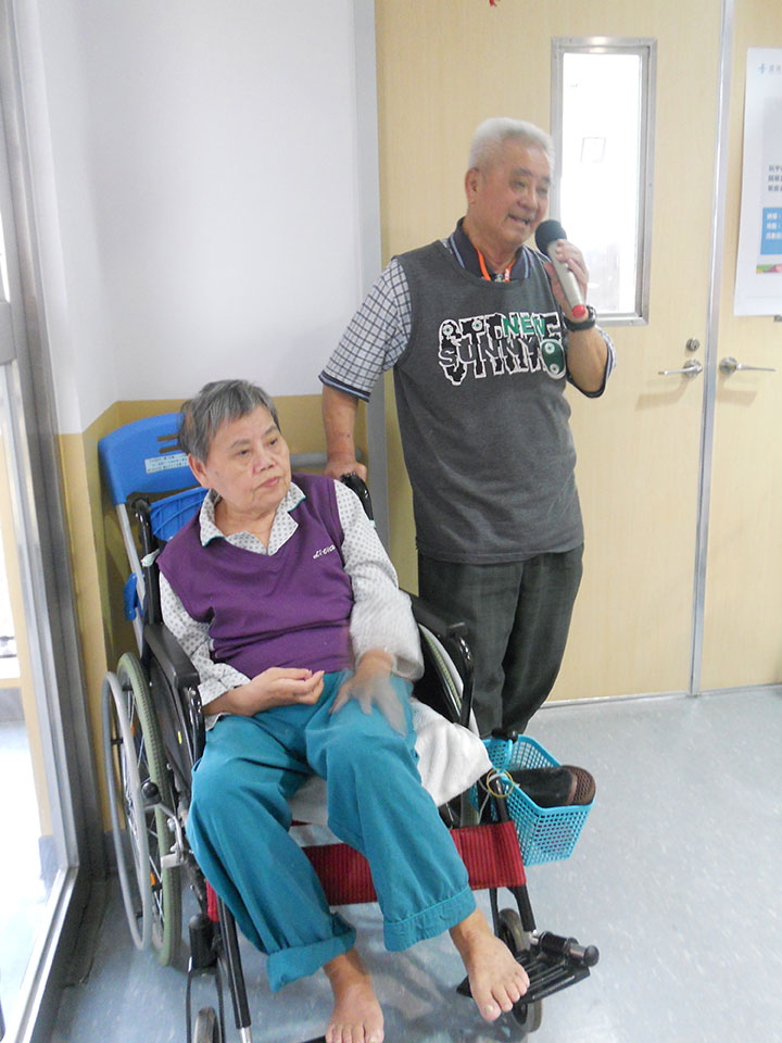 威盛信望愛基金會與台中市快樂薩斯風樂團