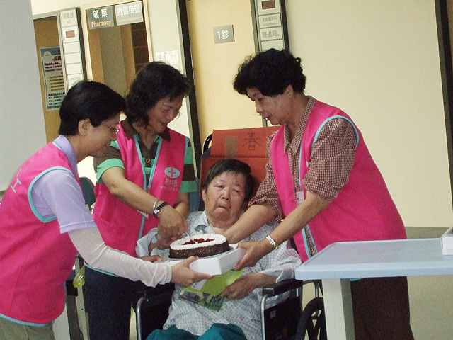 粽葉飄香慶端午暨生日會