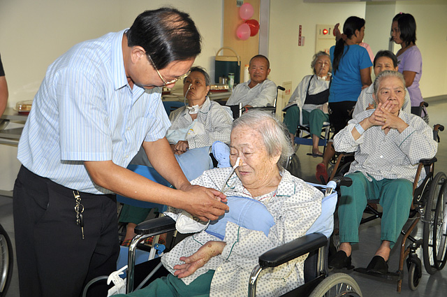 中秋佳節樂團圓暨生日會