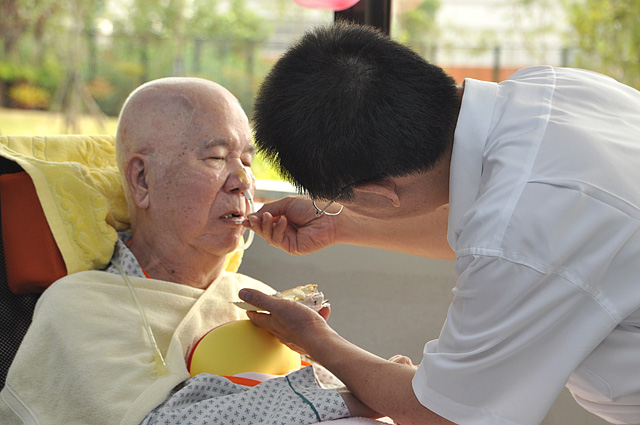 中秋佳節樂團圓暨生日會