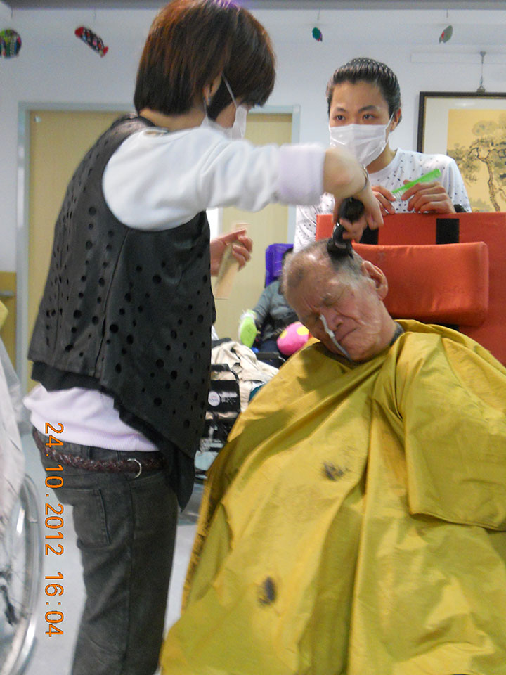 愛心義剪 造型百變