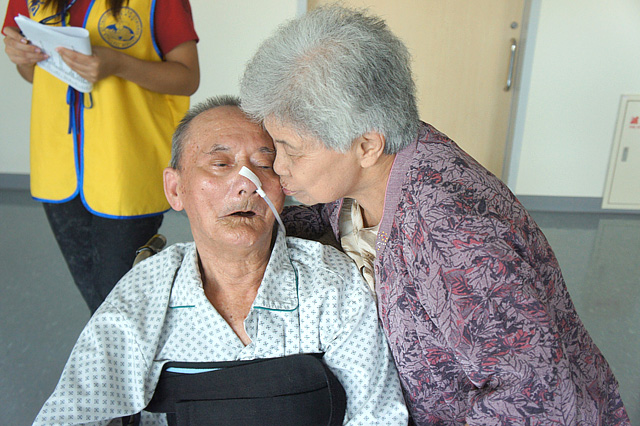 大愛灑人間 心在感受間