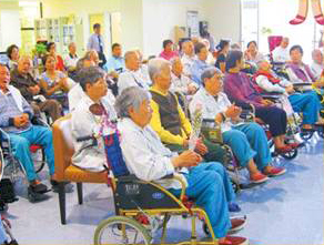 歡慶百年 十月慶生聯誼餐會